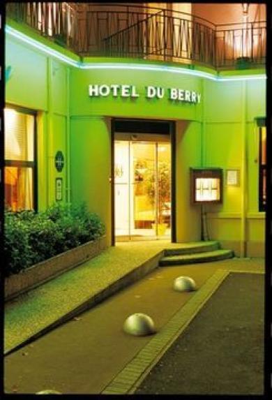 Hotel Le Berry Saint-Nazaire Exteriör bild