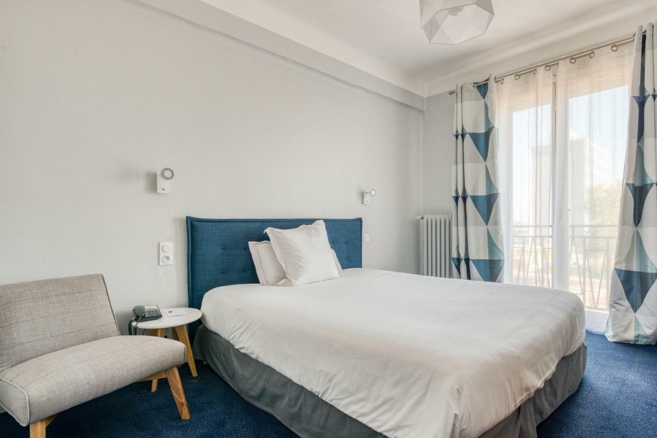 Hotel Le Berry Saint-Nazaire Exteriör bild